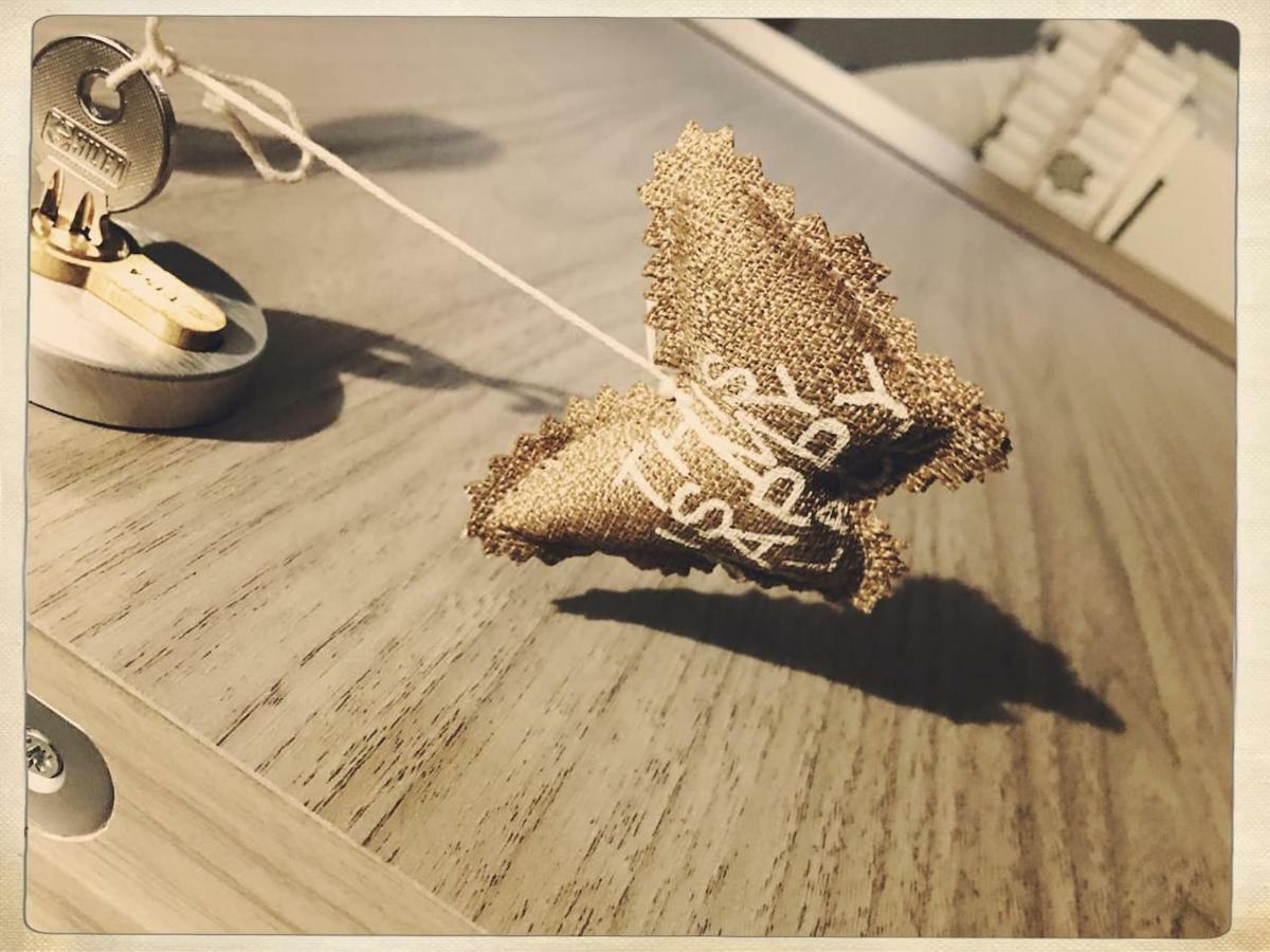 The Hive Stefy'S Apartment Iglesias Ngoại thất bức ảnh